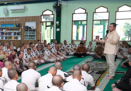 Menteri Nusron Sebut Ilmu Pertanahan dari STPN Diperlukan Seantero Negeri