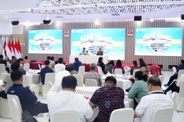 Berikan Kepastian Hukum terhadap Tanah Wakaf dan Rumah Ibadah, Menteri Nusron: Kita Akan Lakukan Percepatan di Tahun 2025