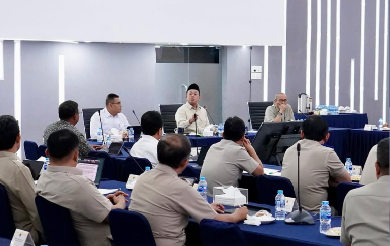 MENTERI NUSRON TEGASKAN PENTINGNYA PENYEBARLUASAN INFORMASI FAKTUAL OLEH JAJARAN KEMENTERIAN ATR/BPN