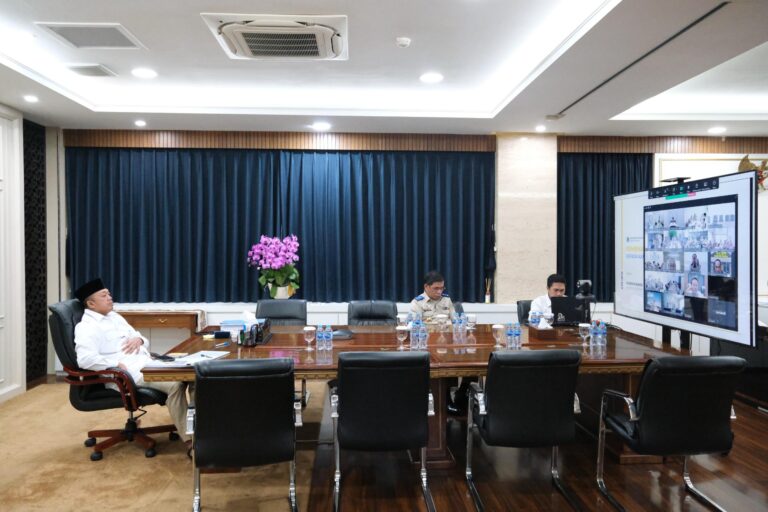 Soroti Pengaduan Masyarakat di Kalsel, Menteri Nusron: Tangani dengan Hati