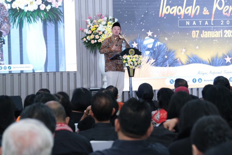 Gelar Ibadah dan Perayaan Natal Tahun 2024, Menteri Nusron: Wujud Tidak Adanya Diskriminasi dan Dominasi Mayoritas di Kementerian ATR/BPN