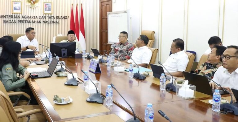 Bahas Integrasi Data Pertanahan dan Pertanian, Menteri Nusron Terima Audiensi Wamentan Sudaryono