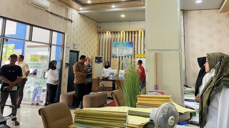 Kantor Pertanahan Kabupaten Pati Memperdengarkan Panca Prasetya Korpri Pada Rabu, 26 Februari 2025