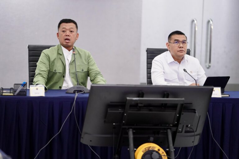 Menteri ATR/Kepala BPN Instruksikan Satker di Daerah untuk Lakukan Peninjauan Sekitar DAS sebagai Langkah Preventif Banjir