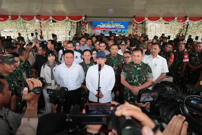 Lanjutkan Kerja Sama dengan TNI, Menteri Nusron Akan Menyiapkan Tanah untuk Ketahanan Nasional dan Ketahanan Pangan