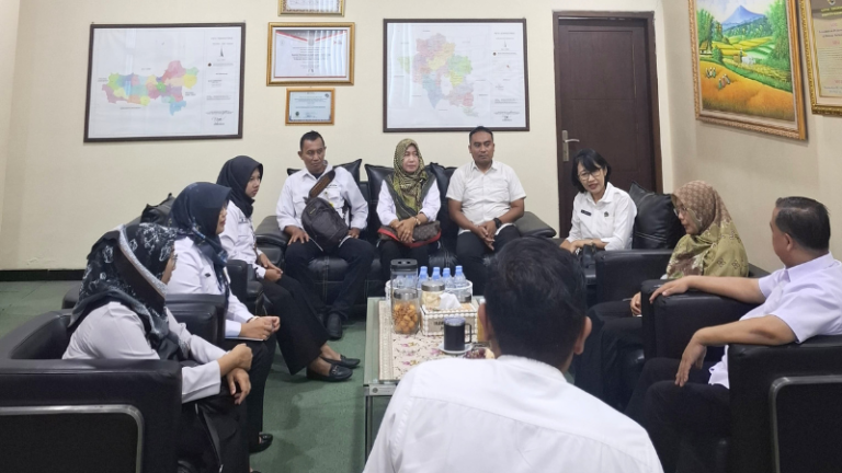 Kunjungan Koordinasi dan Pelaporan Pegawai Pindah Tugas Kantor Pertanahan Kabupaten Pati ke Kantor Pertanahan Kabupaten Semarang