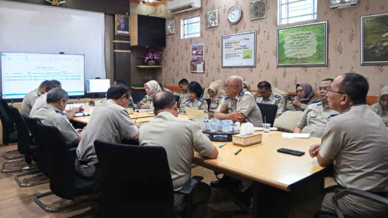 Kantor Pertanahan Kabupaten Pati Gelar Rapat Evaluasi Mingguan Pekerjaan Rutin dan Proyek pada Senin 19 Mei 2025