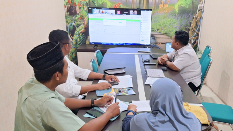 Kantor Pertanahan Kabupaten Pati menghadiri rapat koordinasi pelaksanaan Pendaftaran Tanah Wakaf