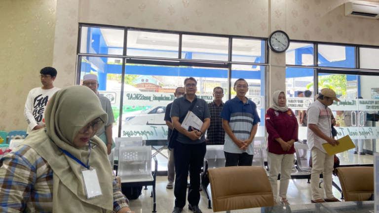 Kantor Pertanahan Kabupaten Pati Memperdengarkan Naskah Pancasila – Jumat, 2 Mei 2025