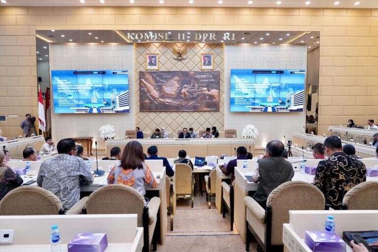 Tindak Lanjut Evaluasi Triwulan I, Komisi II DPR RI Adakan Rapat Kerja dengan Kanwil BPN Provinsi Se-Indonesia