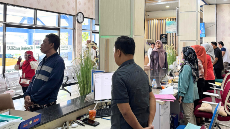 Kantor Pertanahan Kabupaten Pati Memperdengarkan Naskah Pancasila – Jumat, 9 Mei 2025