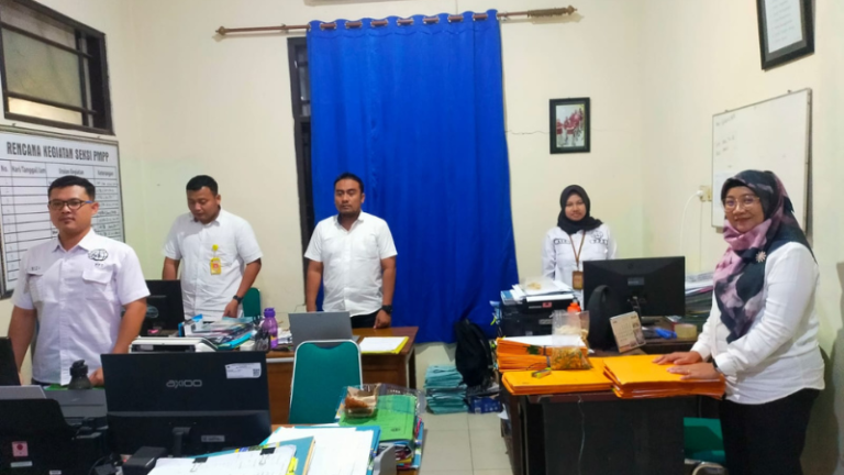 Kantor Pertanahan Kabupaten Pati memperdengarkan Panca Prasetya KORPRI pada Rabu 4 Juni 2025