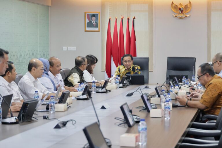 Sekjen Kementerian ATR/BPN Buka Rapat Evaluasi Proyek ILASP: Tekankan Pentingnya Efisiensi dan Akuntabilitas Anggaran