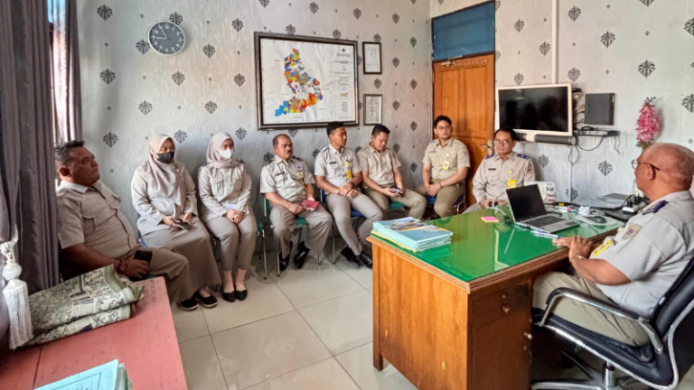 Kantor Pertanahan Kabupaten Pati menggelar kegiatan Monitoring dan Evaluasi Kinerja Petugas Ukur pada Senin, 14 Juli 2025