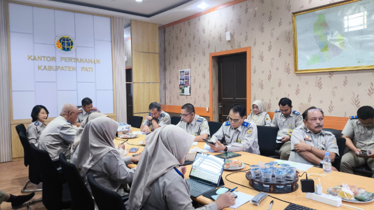 Kepala Kantor Pertanahan Kabupaten Pati Pimpin Rapat Evaluasi REMPEYEK pada 15 Juli 2025, Bahas Progres dan Strategi