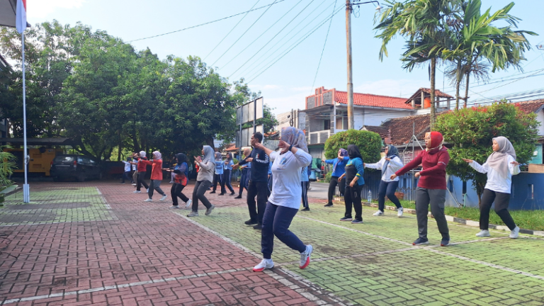 Kantor Pertanahan Kabupaten Pati Gelar Senam Pagi, Jaga Kebugaran Pegawai