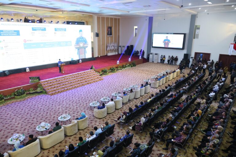 Menteri Nusron Ajak Kepala Daerah Se-Sulawesi Berbagi Tanggung Jawab Menyelesaikan RDTR