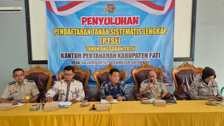 Kantor Pertanahan Kabupaten Pati Lakukan Penyuluhan PTSL di Desa Gajahkumpul, Batangan