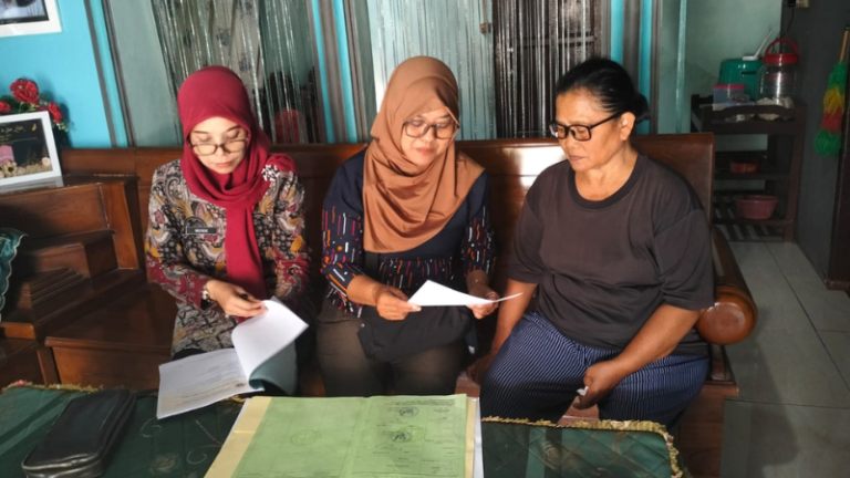 Kantor Pertanahan Kabupaten Pati Lakukan Layanan Ketuk Pintu ke Salah Satu Warga Desa Bringin, Permudah Sumpah Sertipikat Hilang