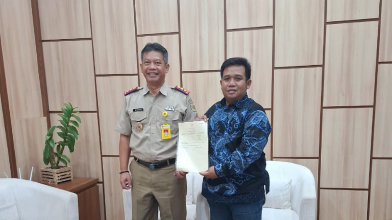 Kantor Pertanahan Kabupaten Pati Serahkan Sertipikat HGB kepada PT Pertamina