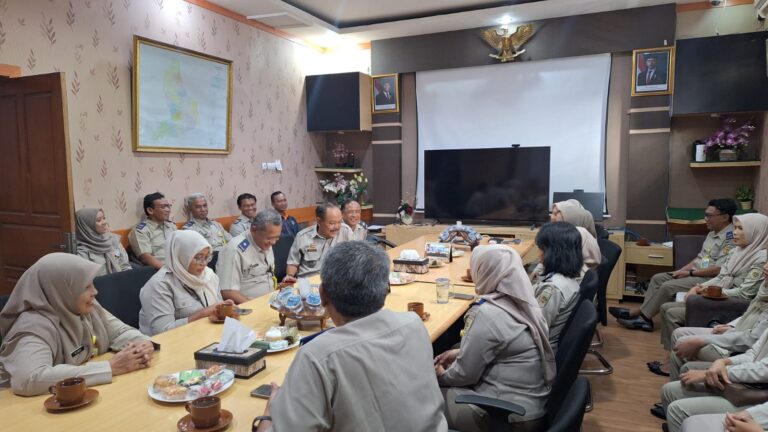 Kantor Pertanahan Kabupaten Pati menerima kunjungan resmi Kantor Pertanahan Kabupaten Rembang