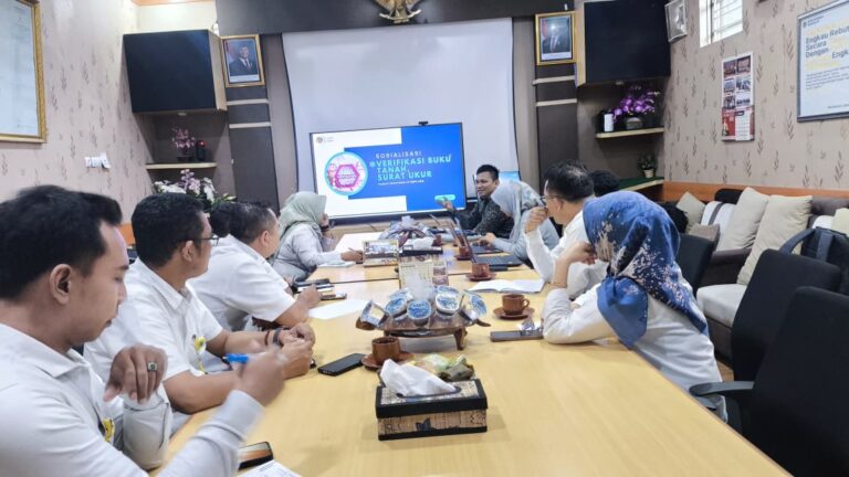 Monitoring dan Evaluasi Pengelolaan Data kegiatan Verifikasi Buku Tanah dan Surat Ukur oleh Tim dari Pusat Data dan Informasi Pertanahan dan Tata Ruang