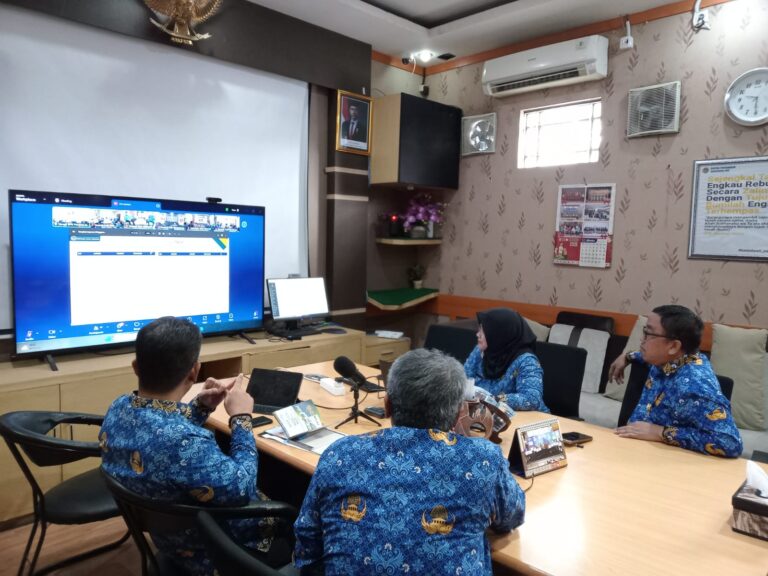 Kantor Pertanahan Kabupaten Pati mengikuti kegiatan Zoom Monitoring dan Evaluasi (Monev) Kinerja di Lingkungan Kantor Wilayah Badan Pertanahan Nasional Provinsi Jawa Tengah