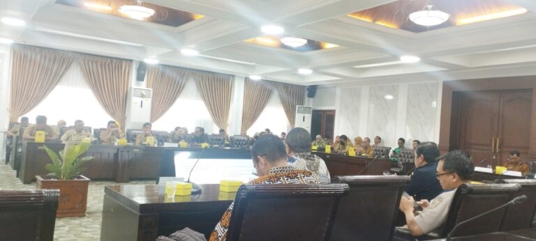 Kantor Pertanahan Kabupaten Pati menghadiri Rapat Koordinasi Dukungan Pelaksanaan Program Pemerintah 3 Juta Rumah yang diselenggarakan oleh Sekretariat Daerah Provinsi Jawa Tengah, 9 Desember 2025