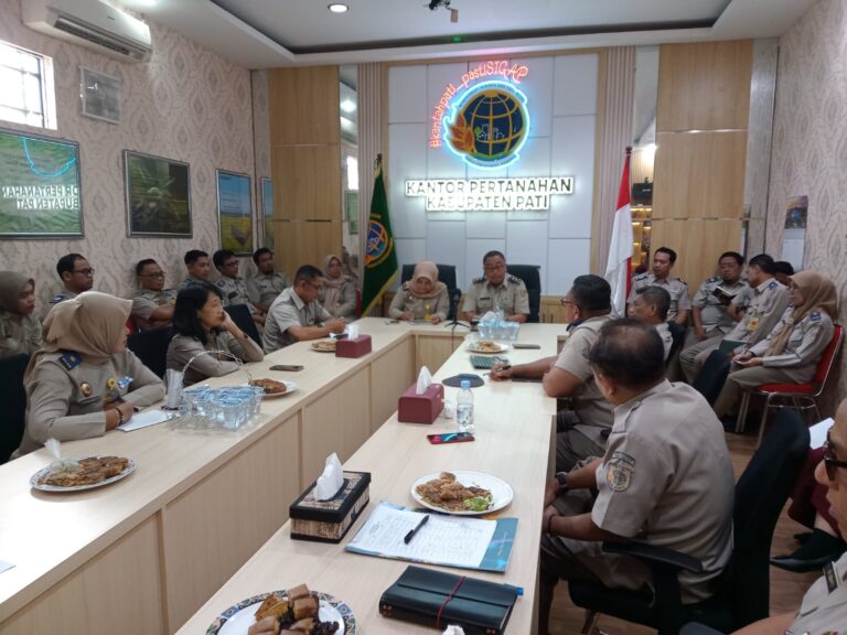 Kantor Pertanahan Kabupaten Pati menggelar rapat internal pada Senin (19/01/2026).